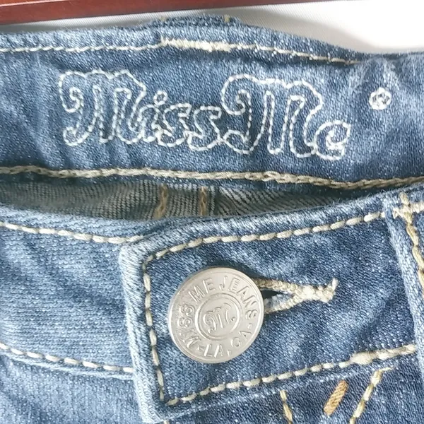 Miss Me 27x33 Boot JP42g2K-2 Cowhide Pocket Jeans - Image 9