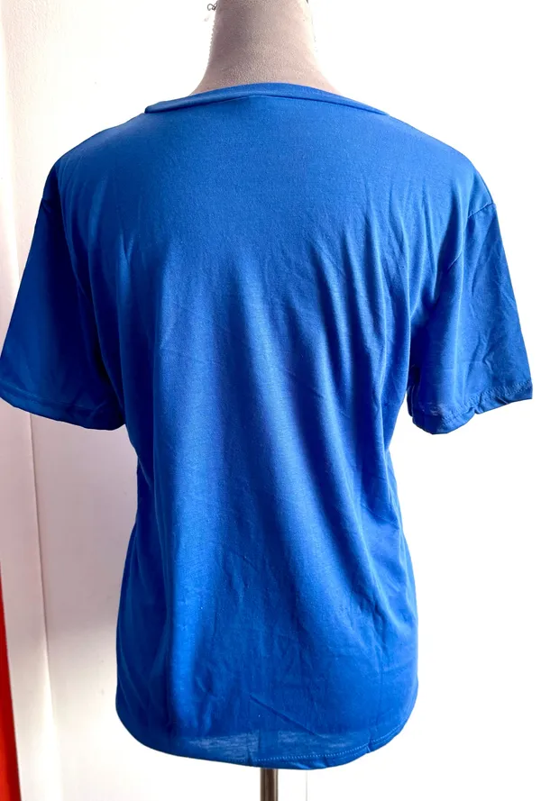 Blue Lip Print, Medium - Image 2