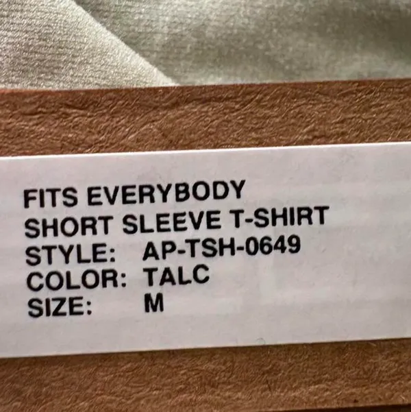 Skims fits everybody short sleeve Color talc - Image 3