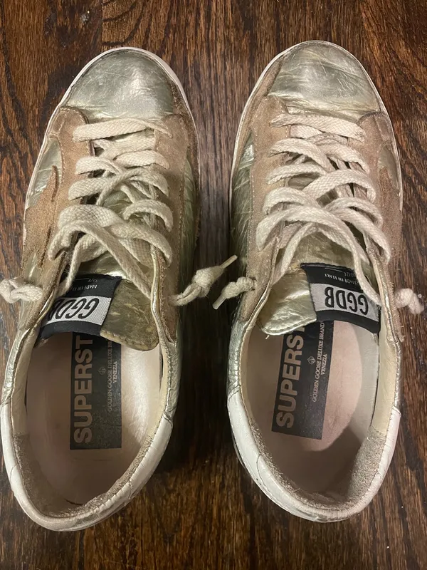 Golden Goose Metallic Low-Top Sneakers - Image 3