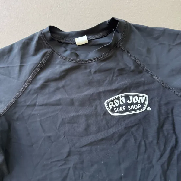 Vintage Ron Jon Surf Shop Skull Sleeve Rash Guard - Image 3