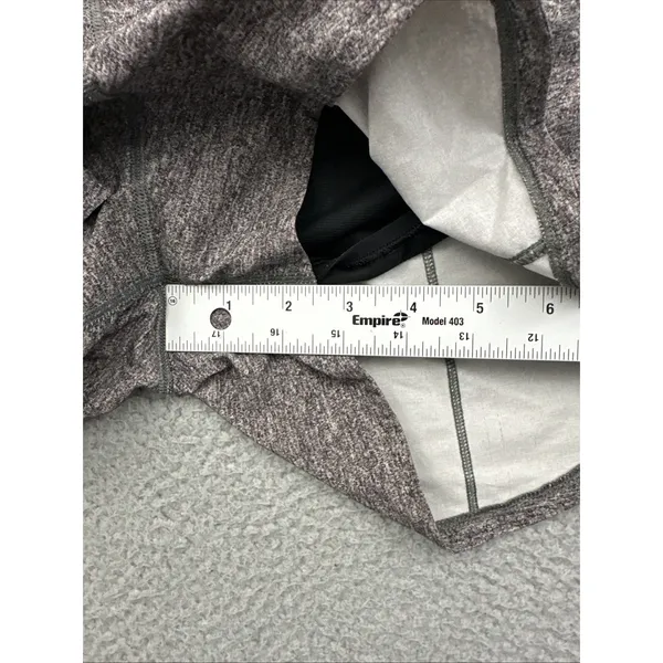 Lululemon Speed Up Shorts Low Rise 2.5" Gray Athletic Athleisure Women's 8 - Image 9