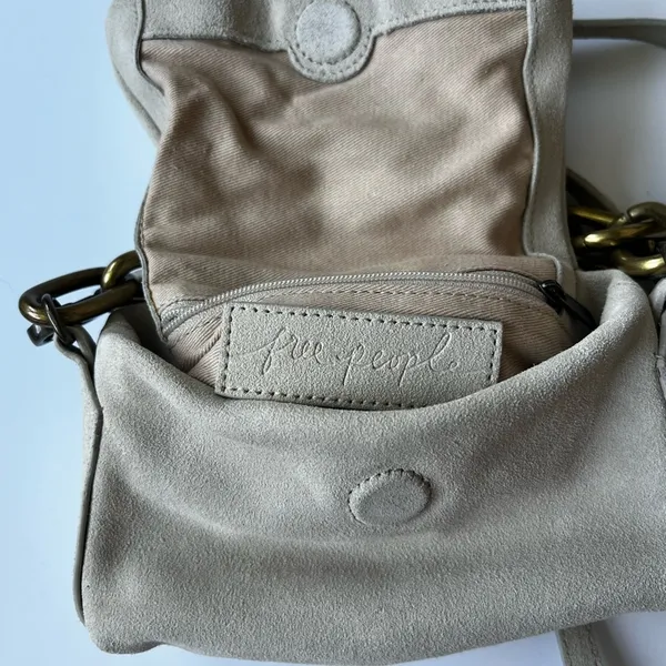 Free People Charlie Chain Crossbody in taupe suede leather - Image 10