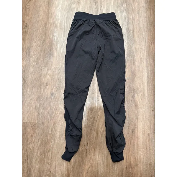 Lululemon Beyond the Studio Jogger Black Ruched Pinstripe Pants Size 2 LW5CZHS - Image 2