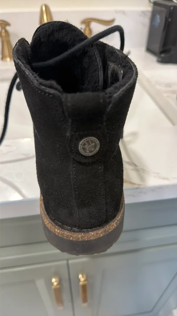 Birkenstock Women’s Boots shearling lined - Image 6