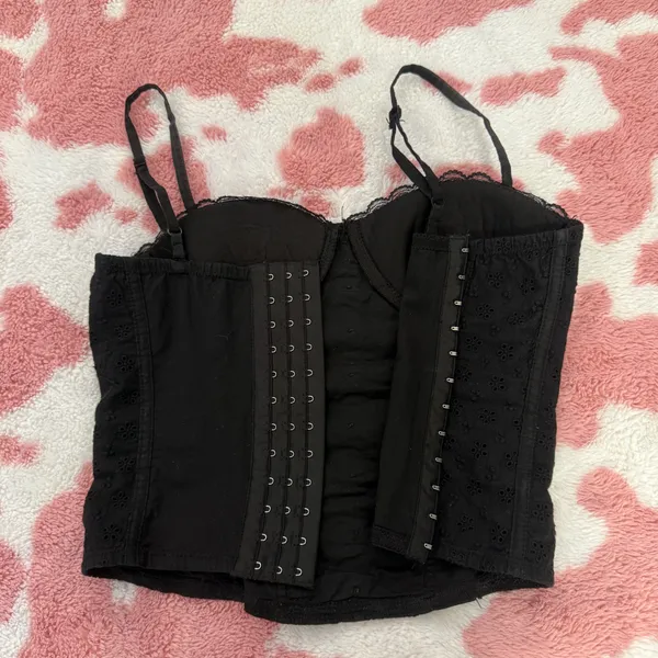 Black Lace Corset-Inspired Bustier Top – Soft Boning, Button Front, Coquette Y2K Aesthetic 🕯️ - Image 4