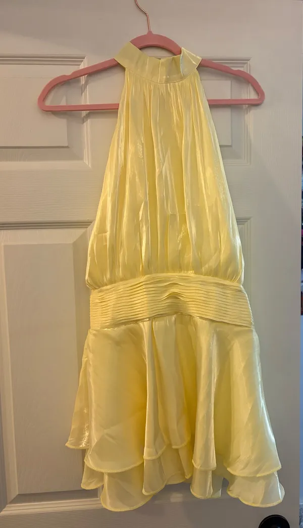 Light yellow halter top dress - Image 2