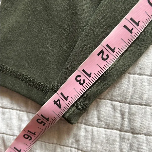 Aerie Offline real me crop high rise leggings/bike shorts green gold shimmer L​ - Image 9