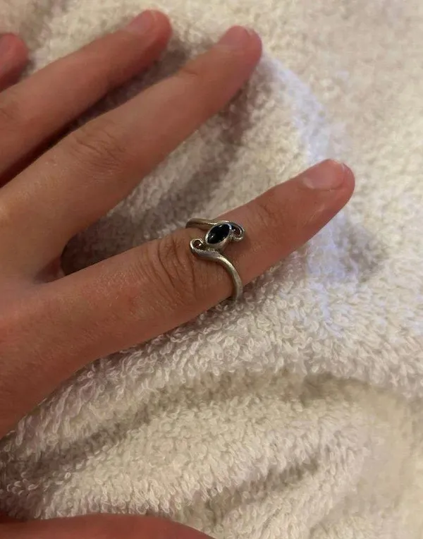 Vintage ring band sterling silver 925 beautiful unique size 7 - Image 2