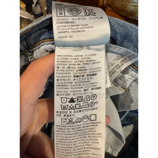 Levi's distressed Wedgie Skinny jeans - Image 8