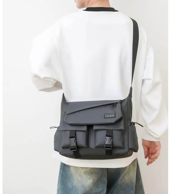 Cool crossbody bag Black - Image 3