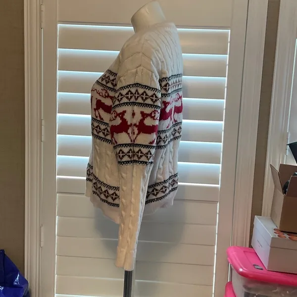 SHEIN Cream and Red Reindeer Pattern Sweater - Image 4