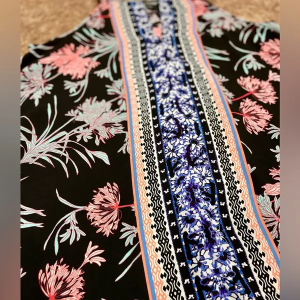 Express Handkerchief Tank Top - Image 5