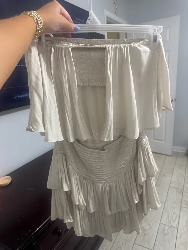 Crème romper strapless  - Image 3