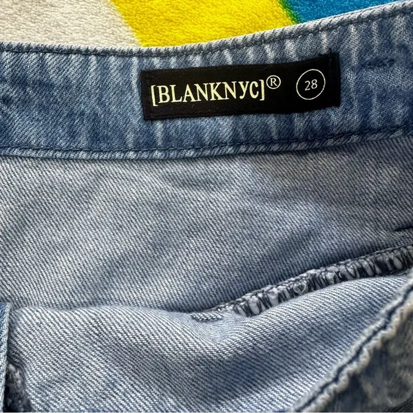 Blank NYC Flared Denim Button Fly Shorts Size 28 - Image 10