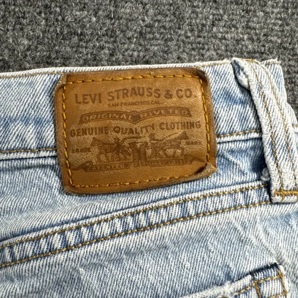 Levi’s Premium Wedgie Straight Ankle Jeans Women’s 26 Light Wash 26 Inseam - Image 12