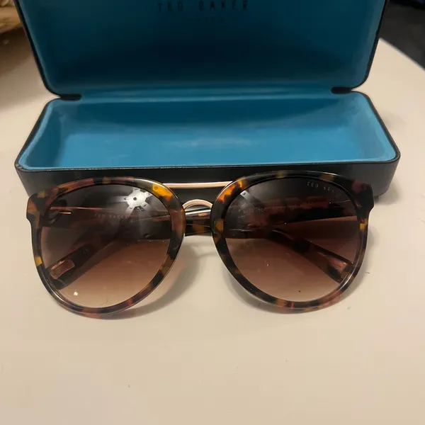 Ted Baker B645 sunglasses woman’s tortoise 55mm gradient brown sunglasses‎ - Image 6