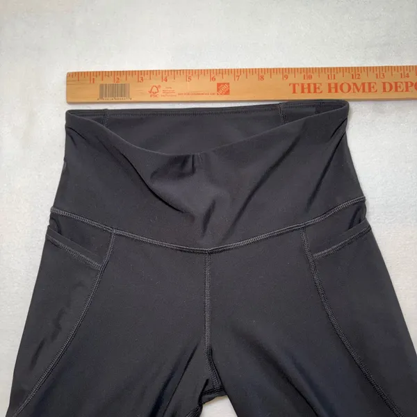 Old Navy Active Powersoft High Rise Slim Boot-Cut Yoga Pants Black Sz. M Pockets - Image 3