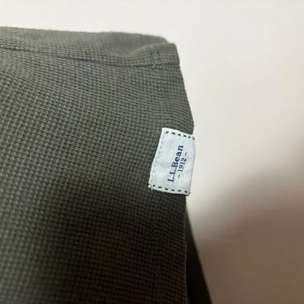 LL Bean Women’s Shirt Long‎ Sleeve Waffle Texture Crew Neck Green XL Petite - Image 4