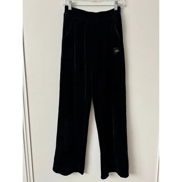 Alo Yoga S Chenille High-Waist Wide Leg Chalet Pant in Black - Image 2