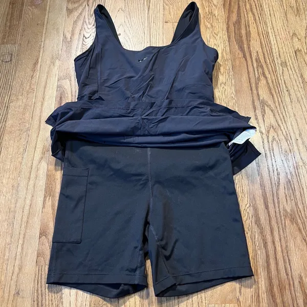 Nike Zenvy Womens Dri-FIT Allover Support Dress Black DQ6020-010 Small - Image 6