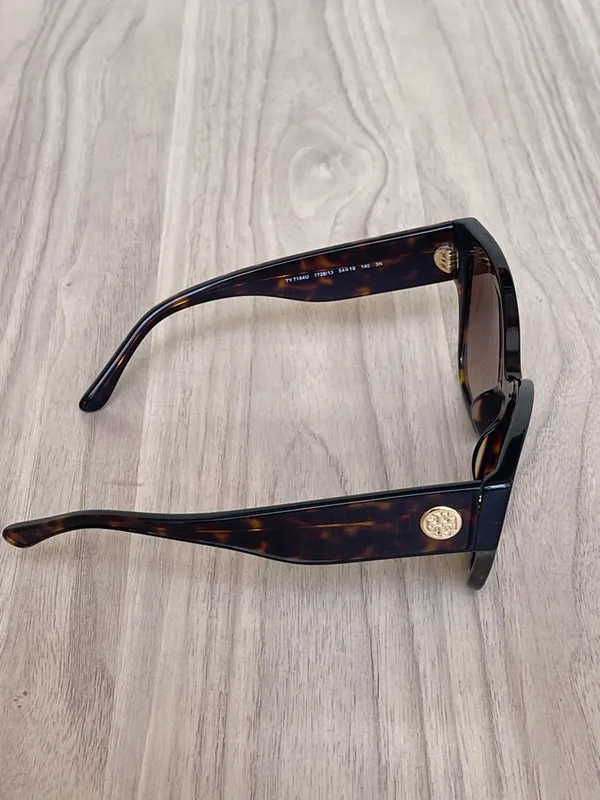Tory Burch Tortoiseshell Cat-Eye Sunglasses with Brown Gradient Lenses - Image 3