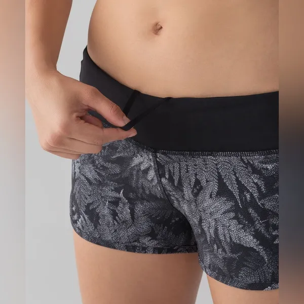 Lululemon Vintage Speed Short 2.5" - Kindred Spirit Black Multi/Black - 6 - Image 4