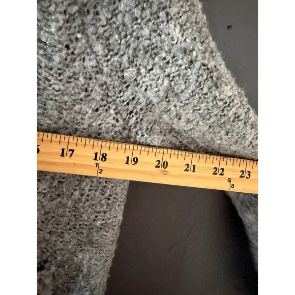 Gap Womens Gray Boucle‎ Knit Wool Blend Button Front Cardigan Sweater Pockets S - Image 5