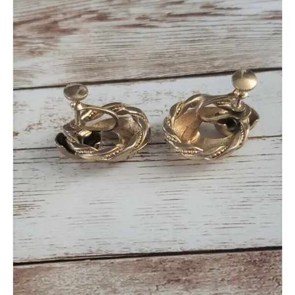 Vintage Screw On Earrings - Elegant Gold Tone Statement - Image 3