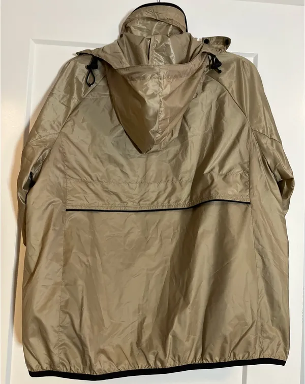 •NWT• Nike Tech Gold windbreaker jacket size Small - Image 8