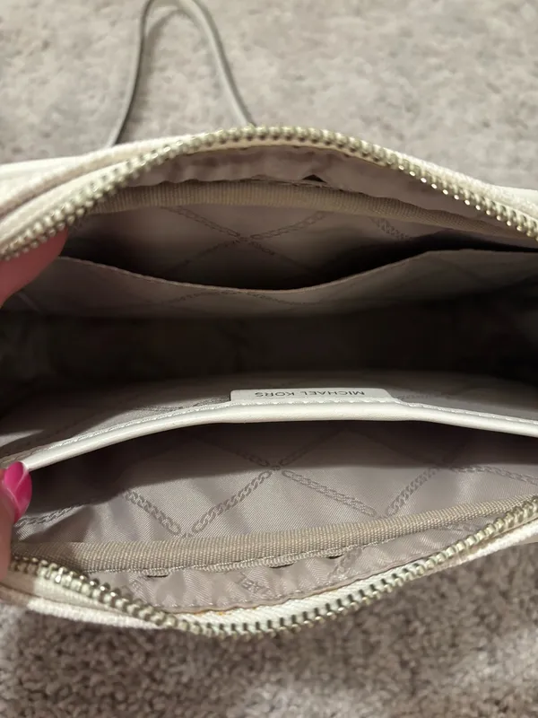 Michael Kors Bag Crossbody - Image 4