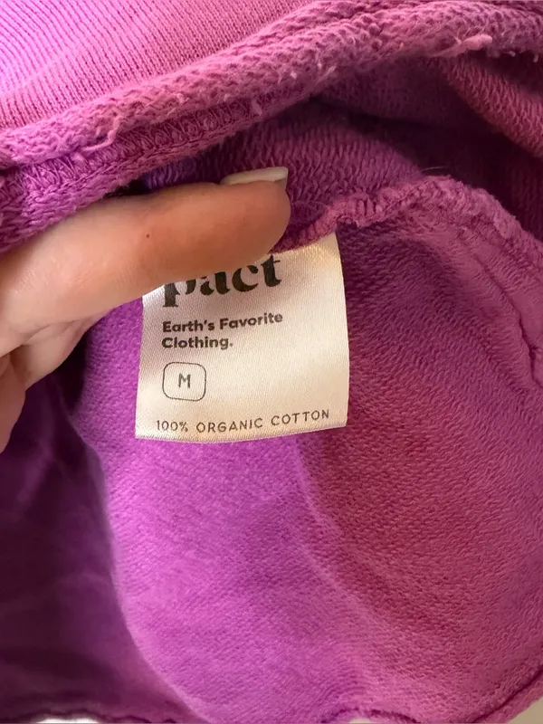 Pact Medium Cropped Crewneck Sweatshirt in Bright Orchid Pink - Image 4