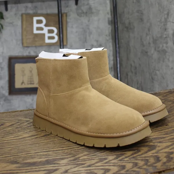 NWT Universal Thread Womens May Faux Suede Booties 91791701 Tan Brown 8M - Image 5