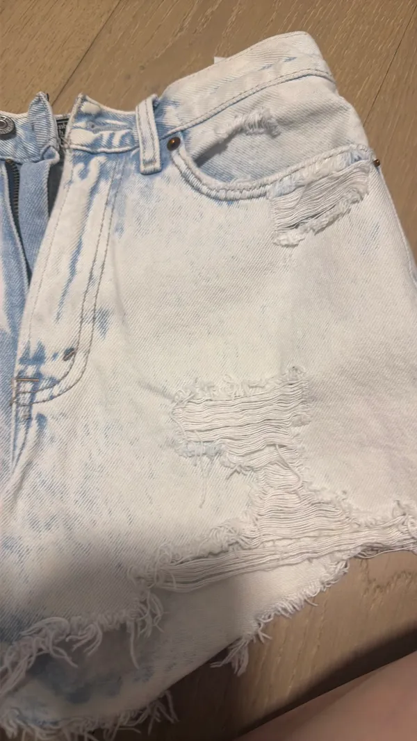 Abercrombie Shorts - Image 3