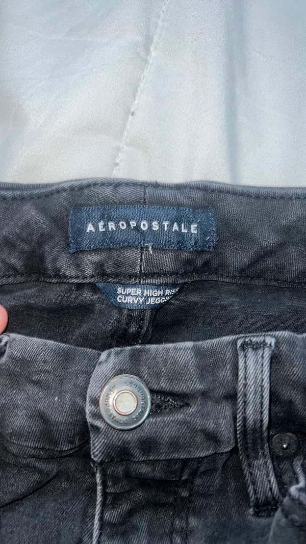 Aeropostale Super High Rise Curvy Jeggings - Image 2