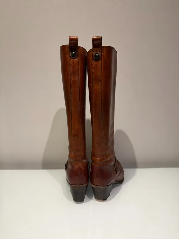 Frye Heeled Tall Brown Boots Size 7.5 - Image 4