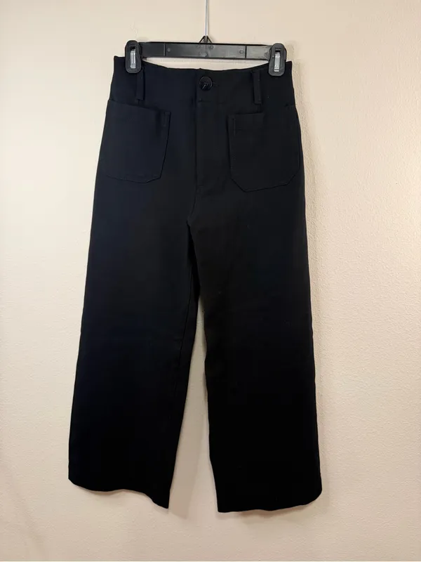 Anthropologie Black Wide-Leg Cropped Pants - Image 2