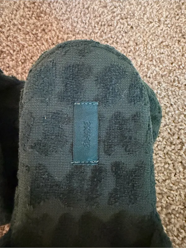 NWOT Skims Spa Terry logo slippers pine size 37 - Image 8