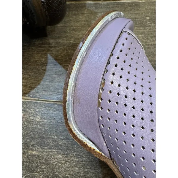 Vero Cuoio Lavender Perforated Peep Toe Heeled Bootie Size‎ 37 US 6.5 - Image 11