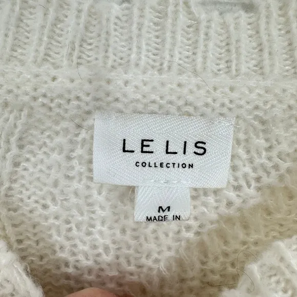 Le Lis Collection Cozy Soft Cream Cable Knit Sweater Medium Pullover‎ - Image 4