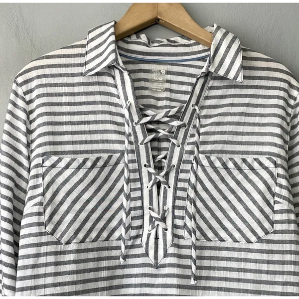 Mountain Hardwear Tunic Top Size Medium Gray White Striped Lace Up Beach Coastal - Image 3