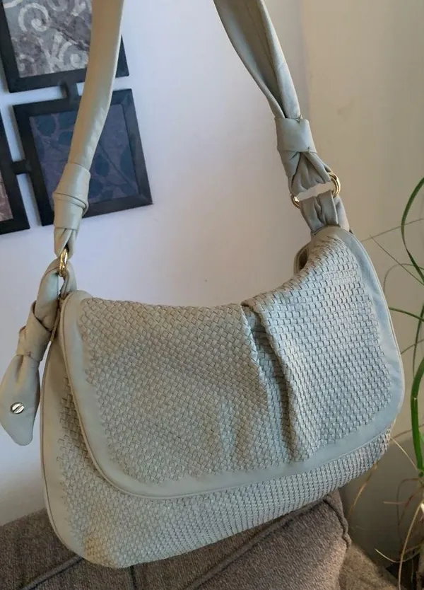 Authentic TORY BURCH Woven leather Flap shoulder bag - Image 12