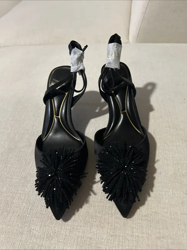 Kenneth Cole New York Umi Pom Pom Pumps, Black Satin. size 7.5, NEW with Box - Image 3