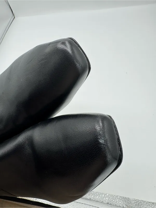 Vince Black Leather Hailey Ankle Bootie Boot square toe minimalist modern size 8 - Image 8