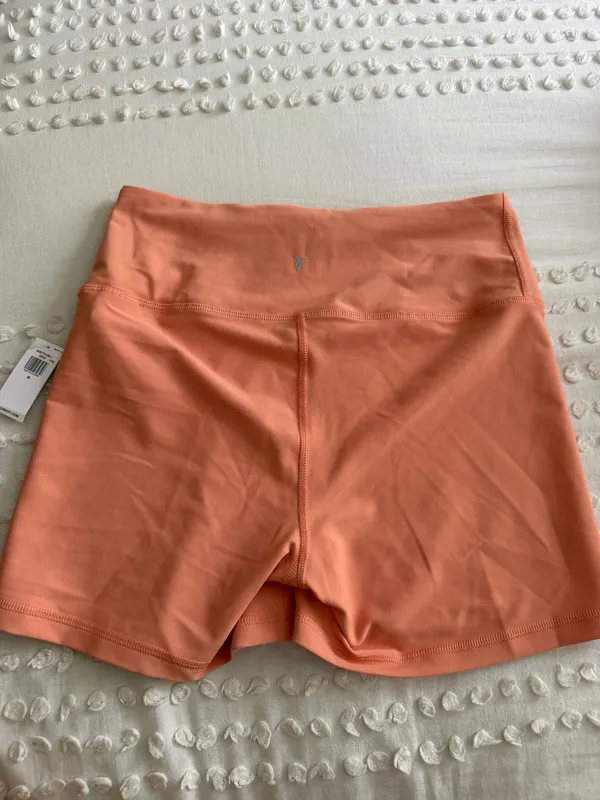 Old Navy Biker Shorts Active - Image 2