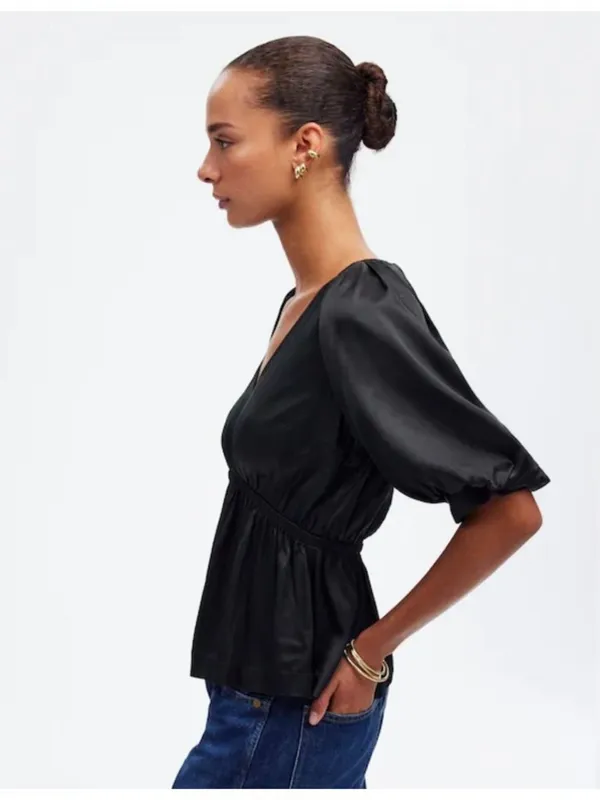 Madewell Black Shirred Puff-Sleeve Top in Satin - Size: Medium - Image 11
