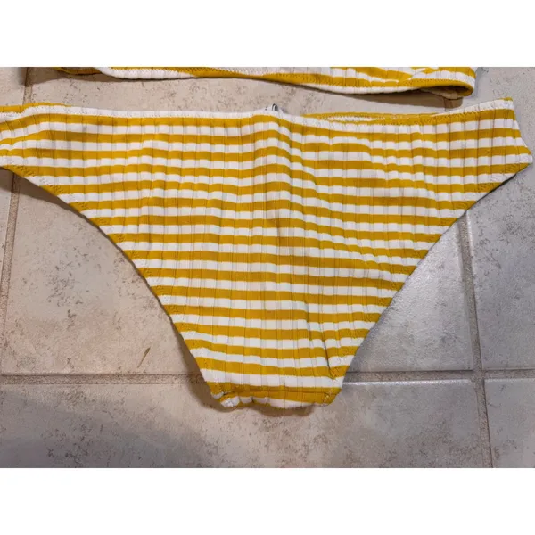 Solid & Striped The Elle Yellow White Ribbed Striped Bikini‎ Set Size Large - Image 6