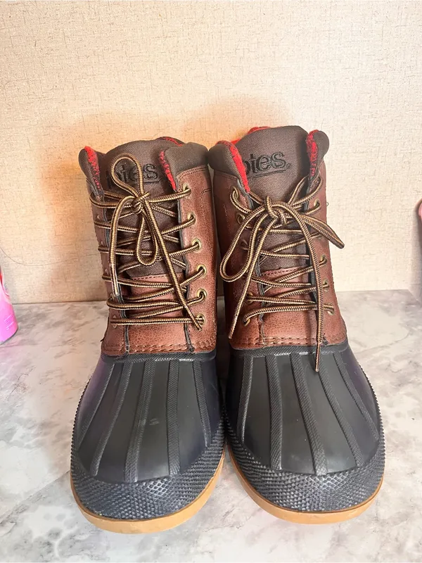 totes Black and Red Plaid Boot Lining Brown Size 9 - Image 3
