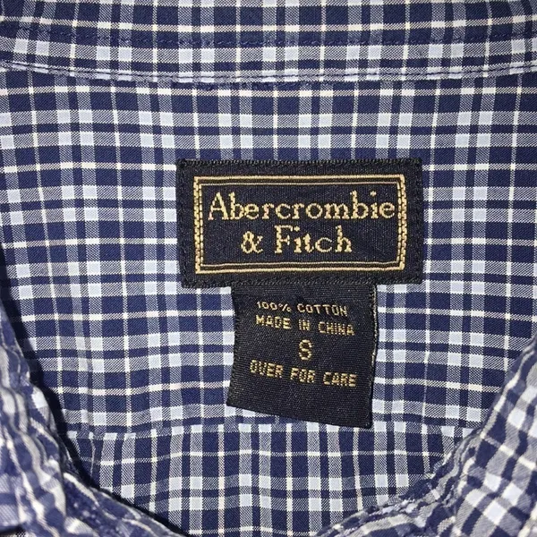 EUC Women’s small Abercrombie Button down‎ - Image 3