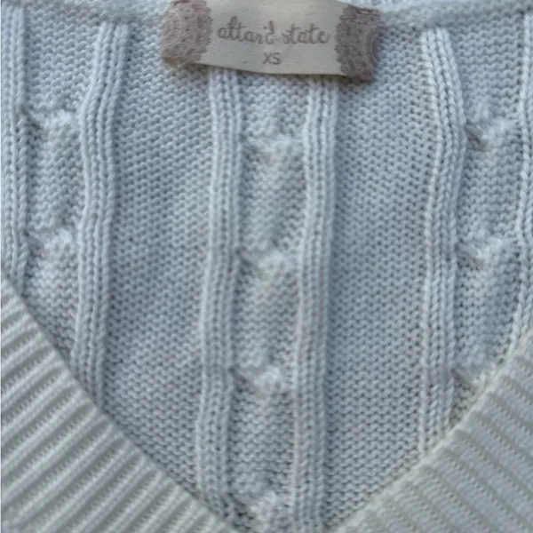 Altar’d State Sleeveless Niki Cable Knit Sweater Vest Top Cream Cropped Size XS - Image 6